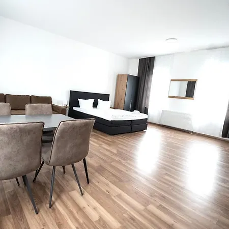 Otel Zur Alten Stadtkellerei 3*