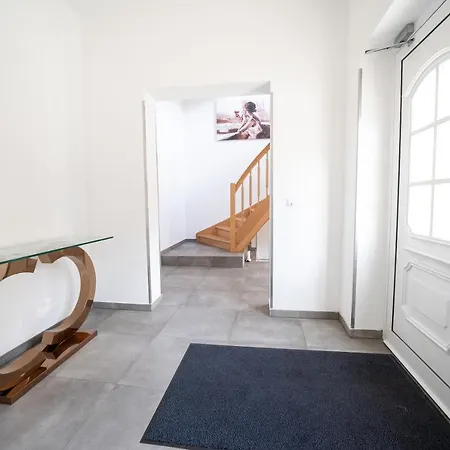 Zur Alten Stadtkellerei Otel 3*