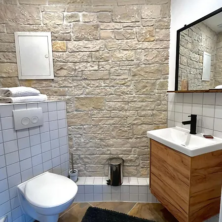 Zur Alten Stadtkellerei 3* Λειψία