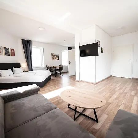 ホテル Zur Alten Stadtkellerei 3*