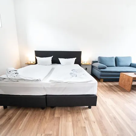 Hotell Zur Alten Stadtkellerei 3*
