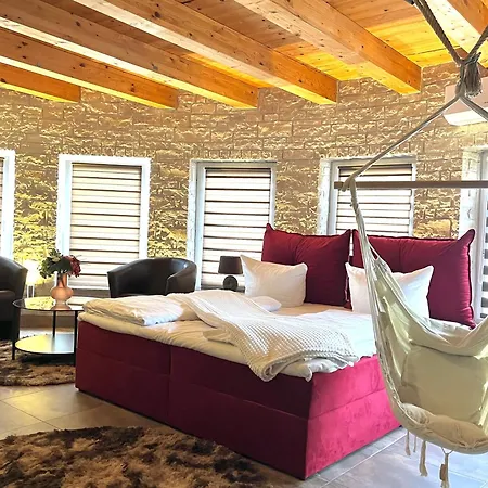 Hotell Zur Alten Stadtkellerei 3*