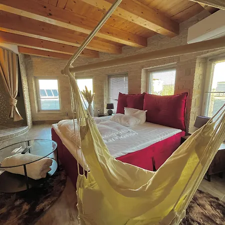 Hotell Zur Alten Stadtkellerei 3*