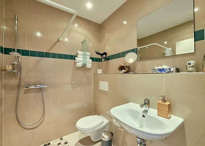 Zur Alten Stadtkellerei 3* Leipzig